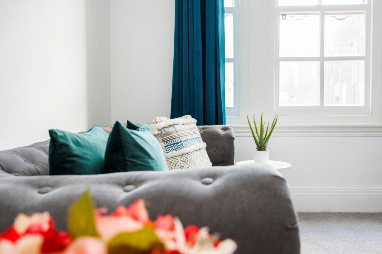2 Bed Apartment London Exterior photo